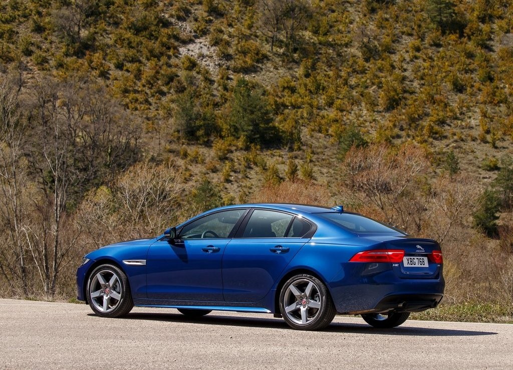 JAGUAR XE, foto 111