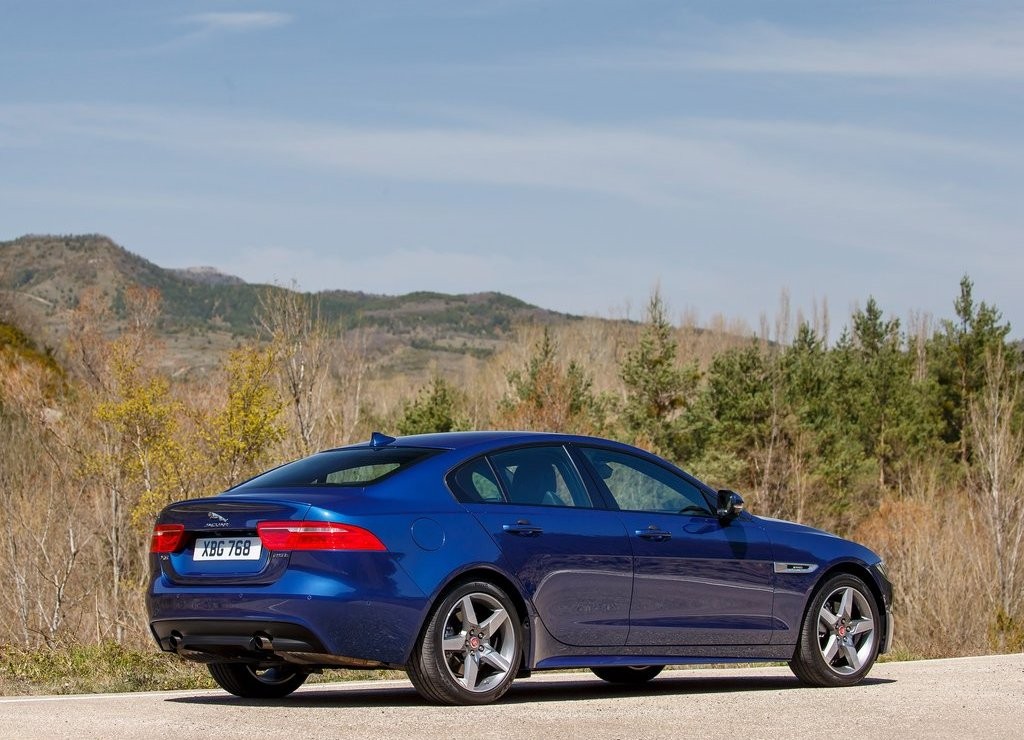 JAGUAR XE, foto 113