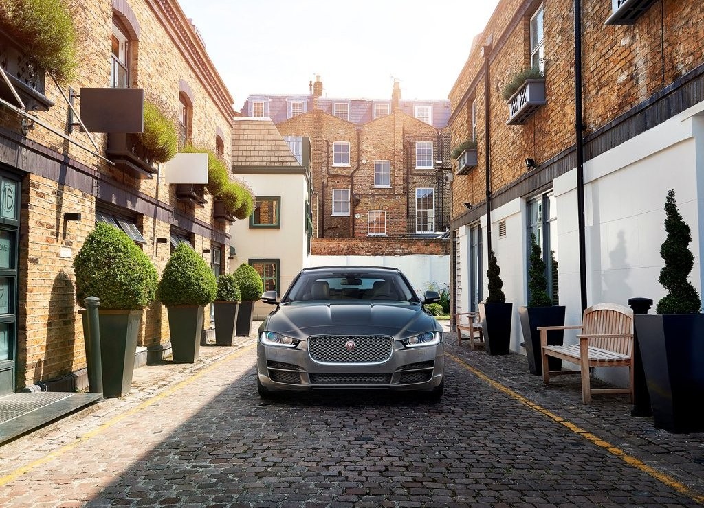 JAGUAR XE, foto 120