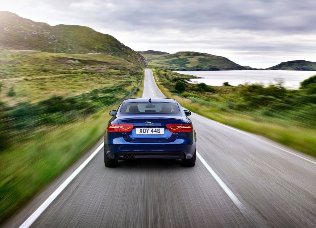 JAGUAR XE, foto 136