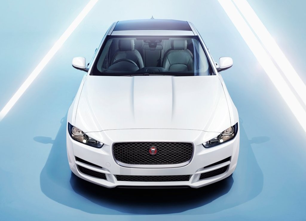 JAGUAR XE, foto 155