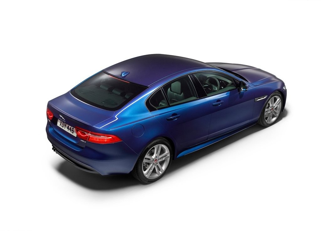 JAGUAR XE, foto 171