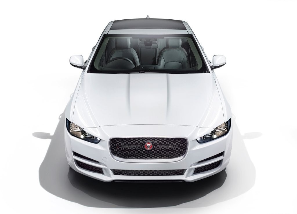 JAGUAR XE, foto 173