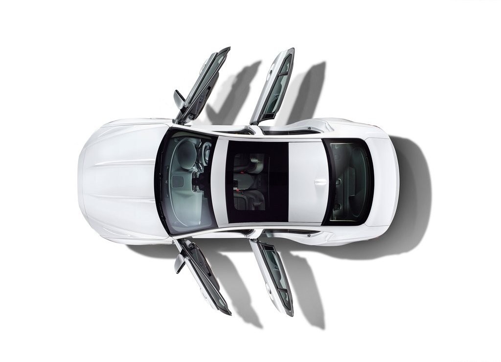 JAGUAR XE, foto 175