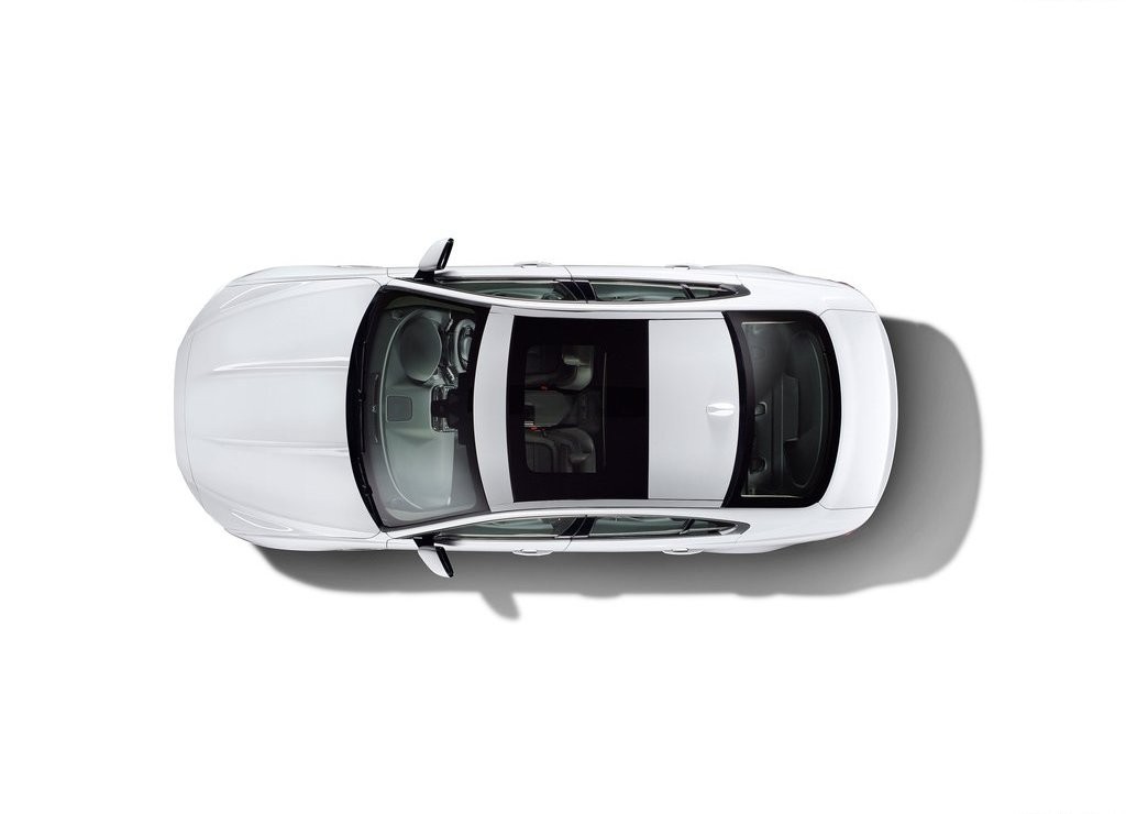 JAGUAR XE, foto 176