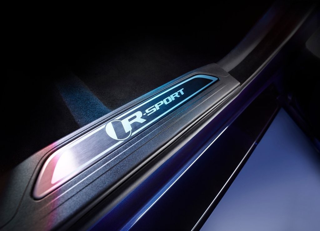 JAGUAR XE, foto 217