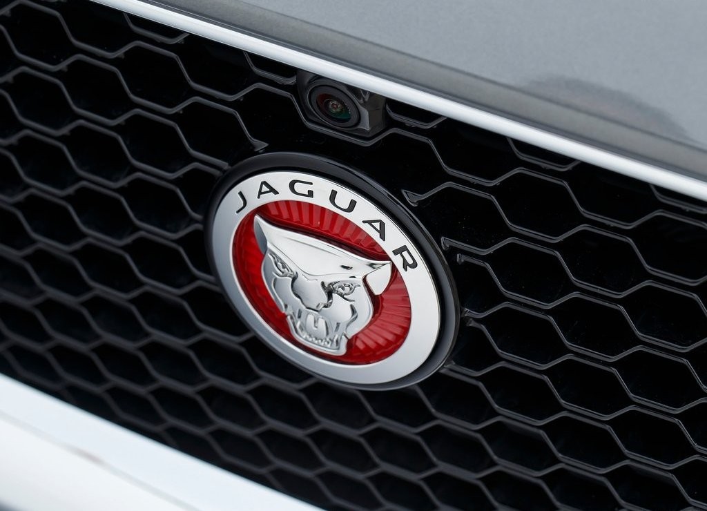 JAGUAR XE, foto 241