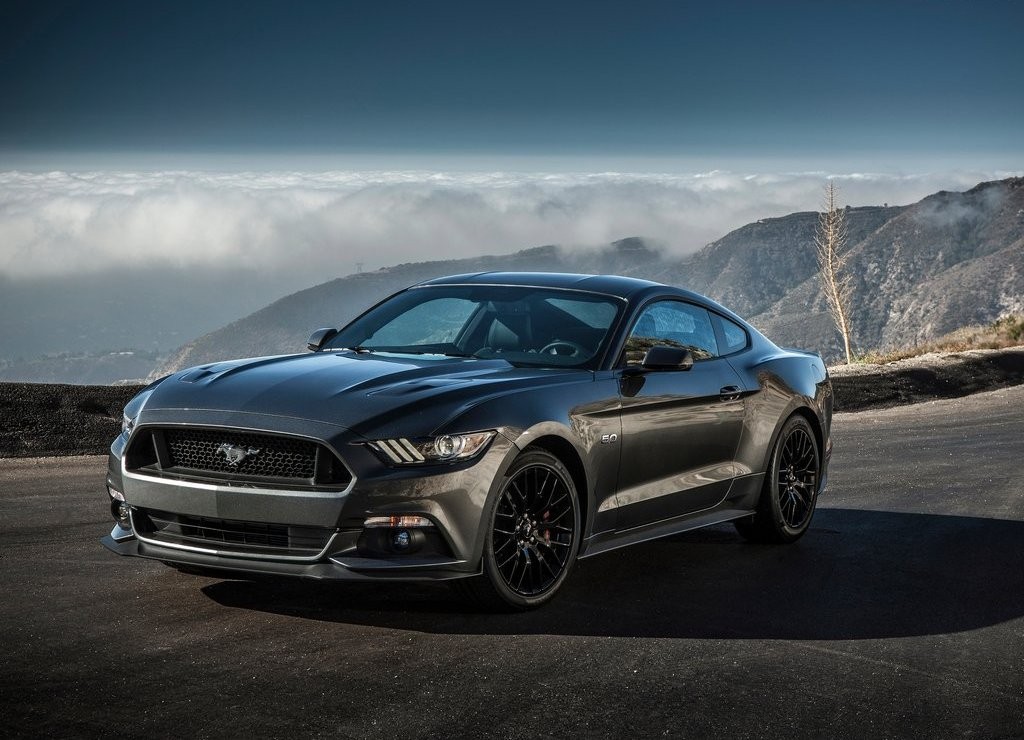 FORD MUSTANG GT, foto 1