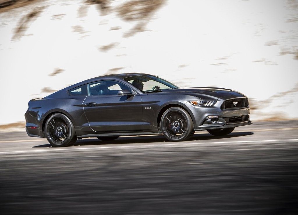 FORD MUSTANG GT, foto 24