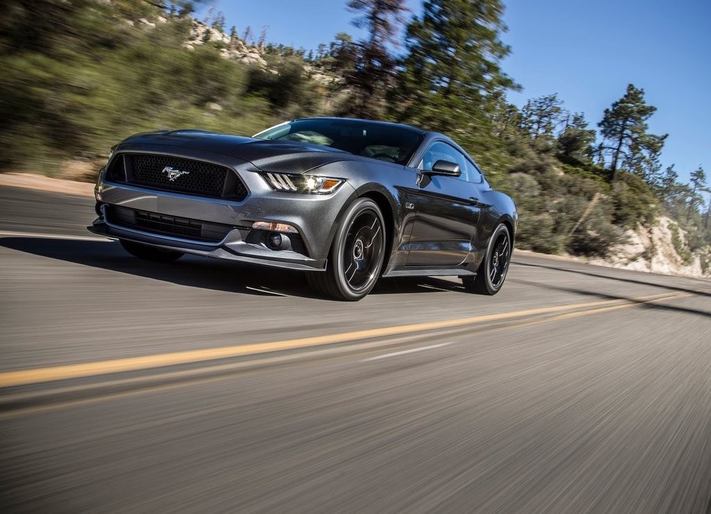FORD MUSTANG GT, foto 35