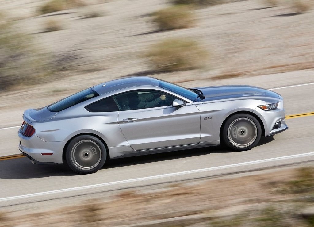 FORD MUSTANG GT, foto 50