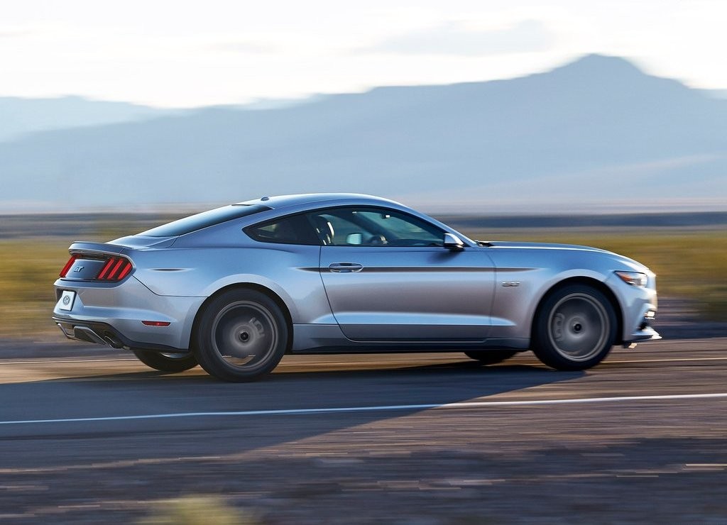 FORD MUSTANG GT, foto 54