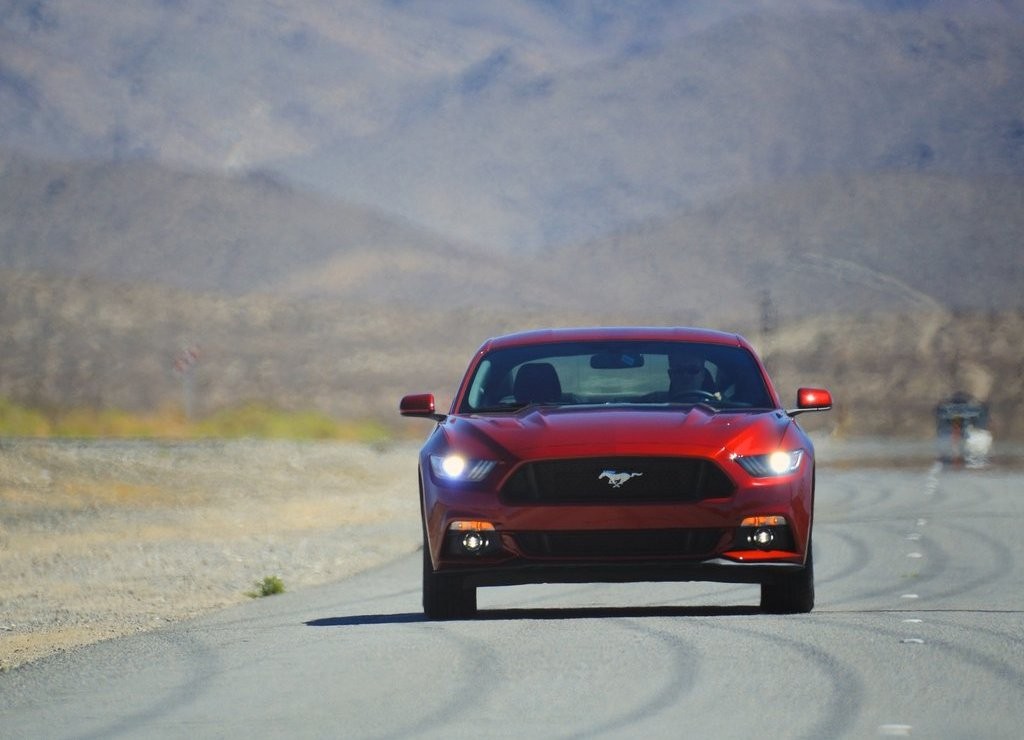 FORD MUSTANG GT, foto 82