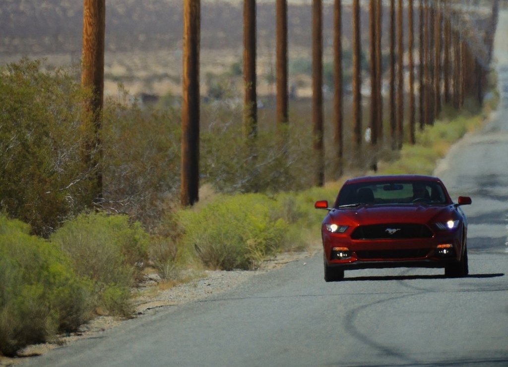 FORD MUSTANG GT, foto 89