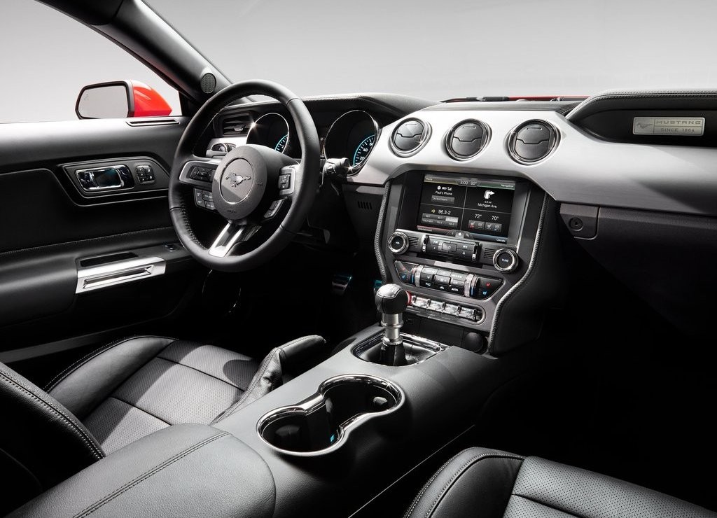 FORD MUSTANG GT, foto 117