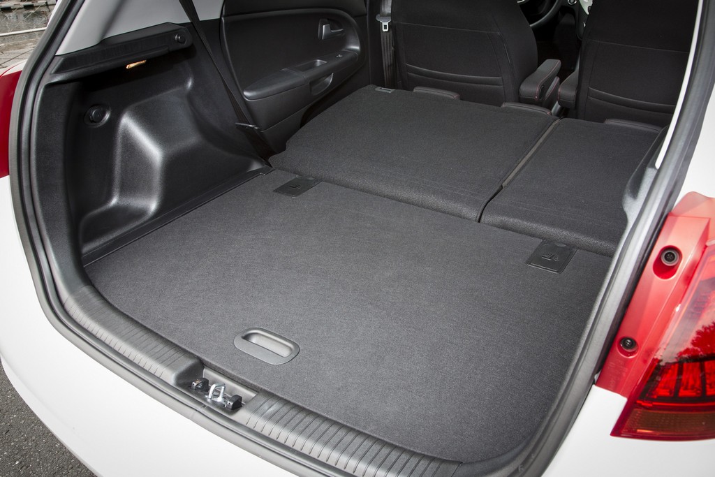 2015 - KIA VENGA, foto 4