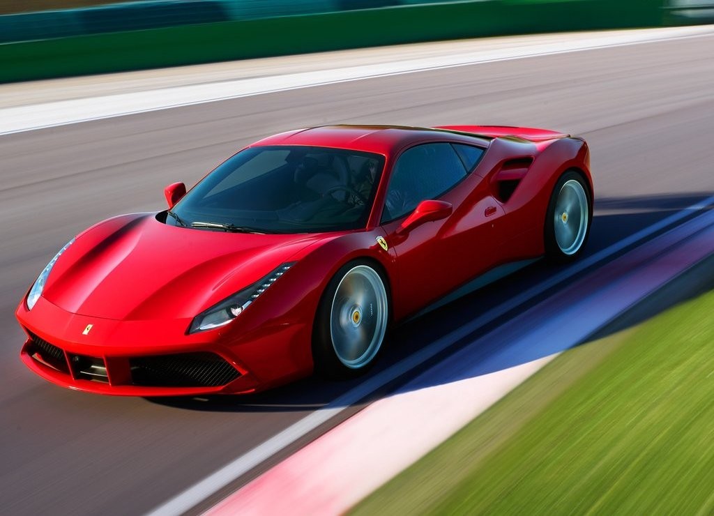 FERRARI F488 GTB, foto 1