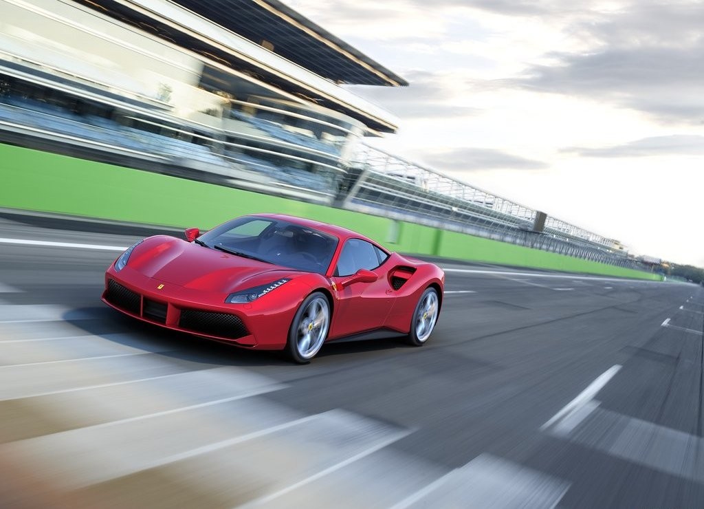 FERRARI F488 GTB, foto 5
