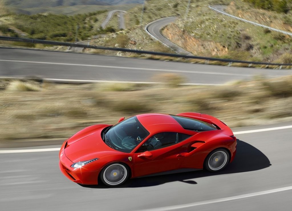 FERRARI F488 GTB, foto 14