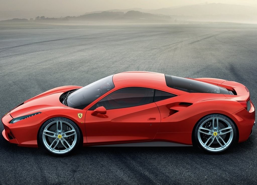 FERRARI F488 GTB, foto 19