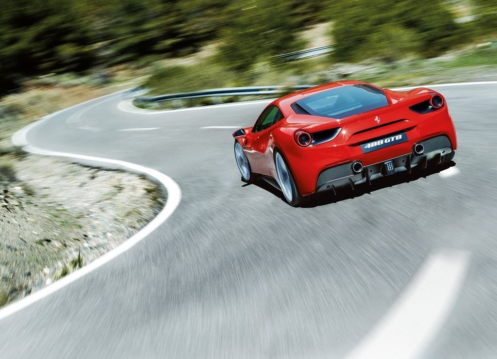FERRARI F488 GTB, foto 24