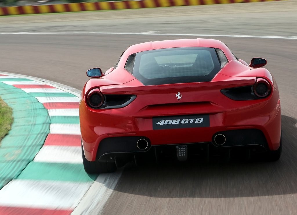 FERRARI F488 GTB, foto 30