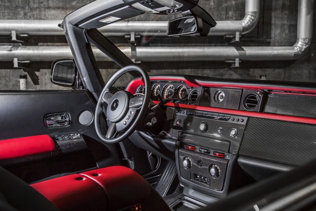 ROLLS-ROYCE PHANTOM DROPHEAD COUPE NIGHTHAWK, foto 4