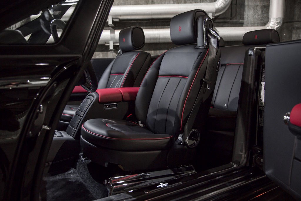 ROLLS-ROYCE PHANTOM DROPHEAD COUPE NIGHTHAWK, foto 6