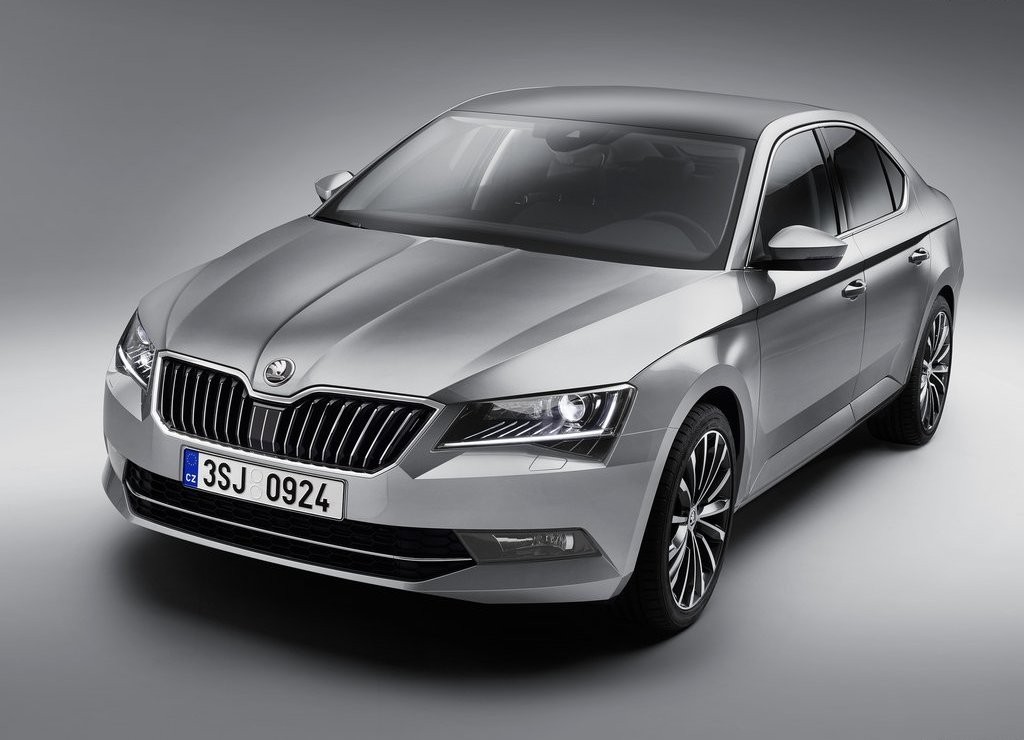 SKODA SUPERB, foto 3