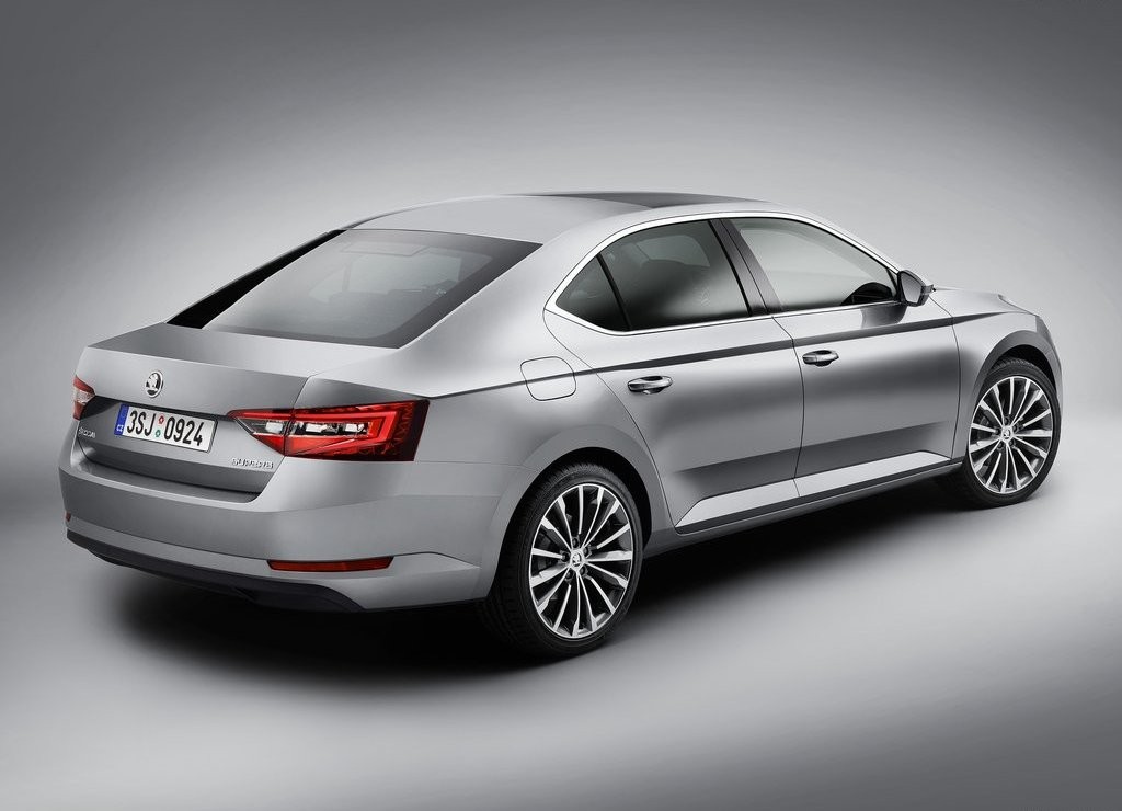 SKODA SUPERB, foto 6