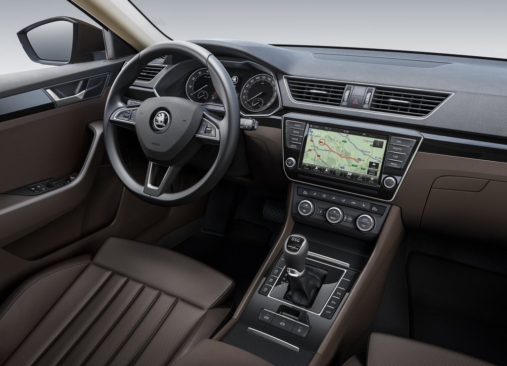 SKODA SUPERB, foto 13