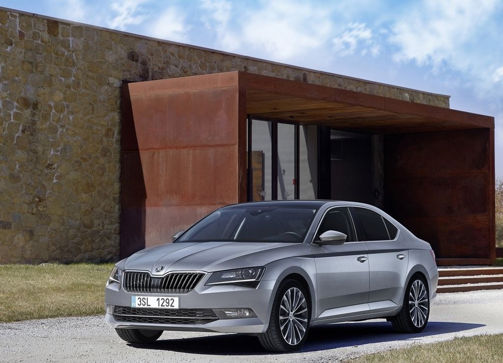 SKODA SUPERB, foto 40