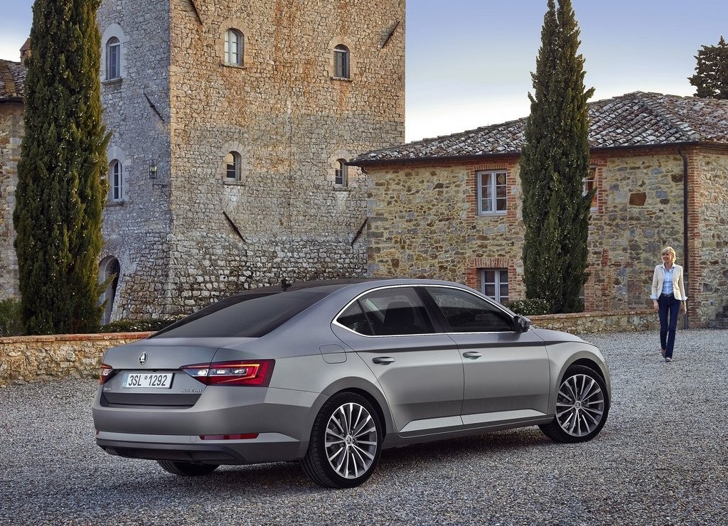 SKODA SUPERB, foto 53