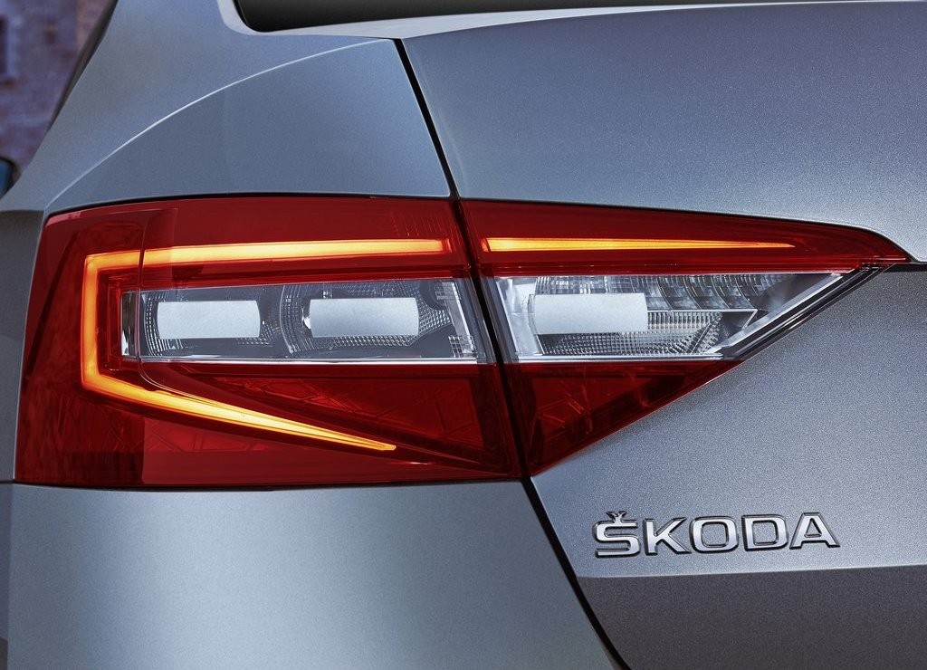SKODA SUPERB, foto 65
