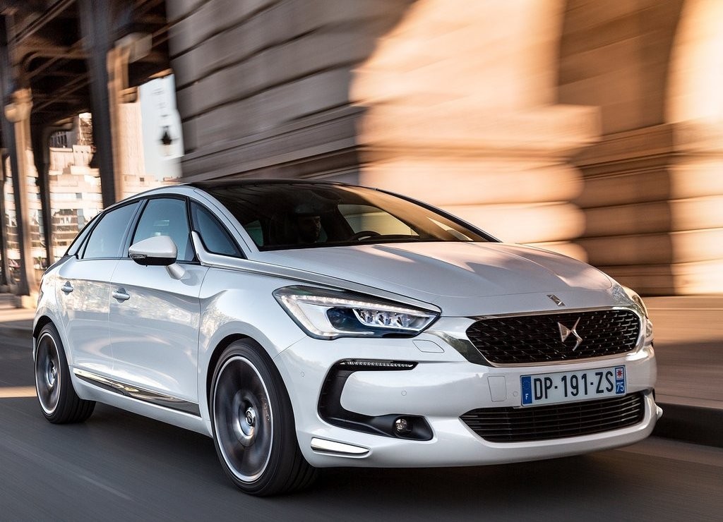 2016 - DS 5, foto 10