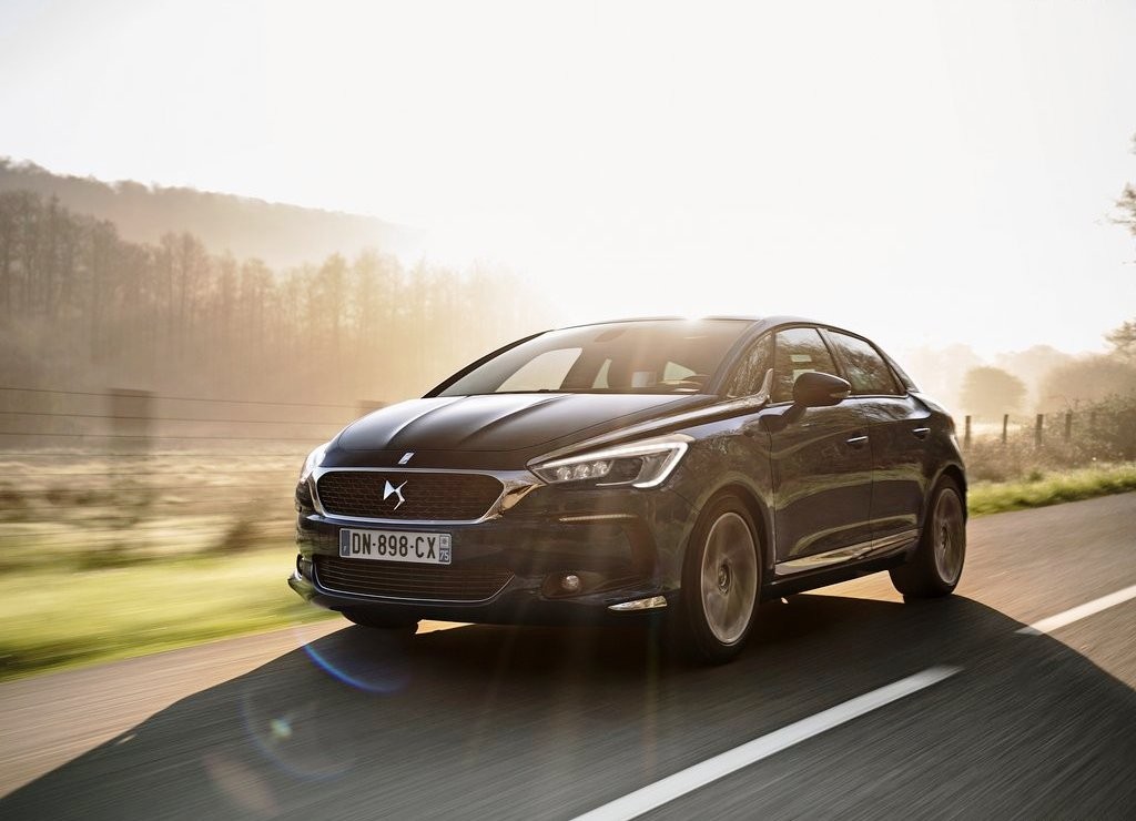2016 - DS 5, foto 11