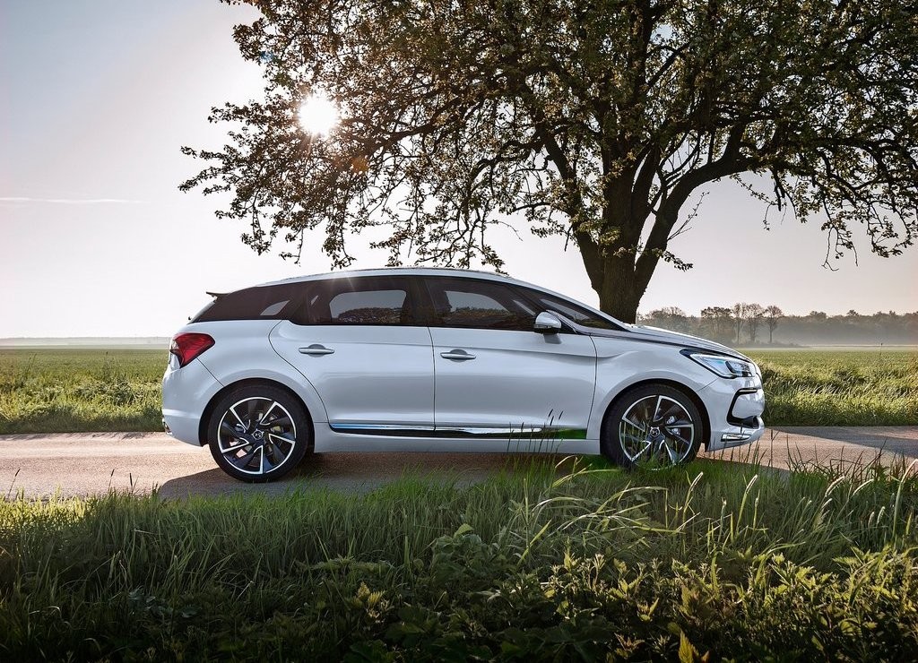 2016 - DS 5, foto 20