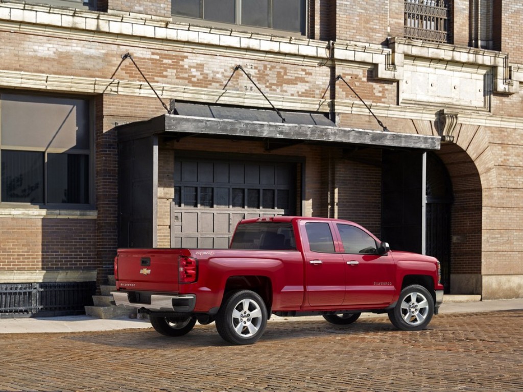 2015 - CHEVROLET SILVERADO 1500 CUSTOM EDITION, foto 2