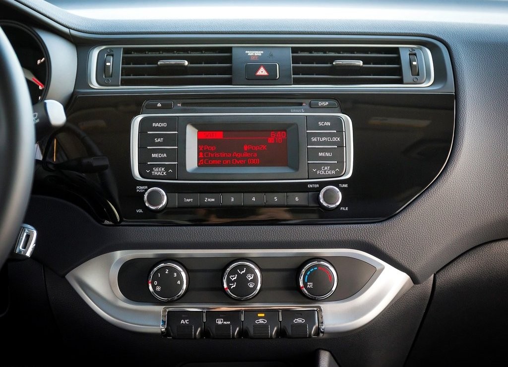 2016 - KIA RIO SEDAN, foto 13