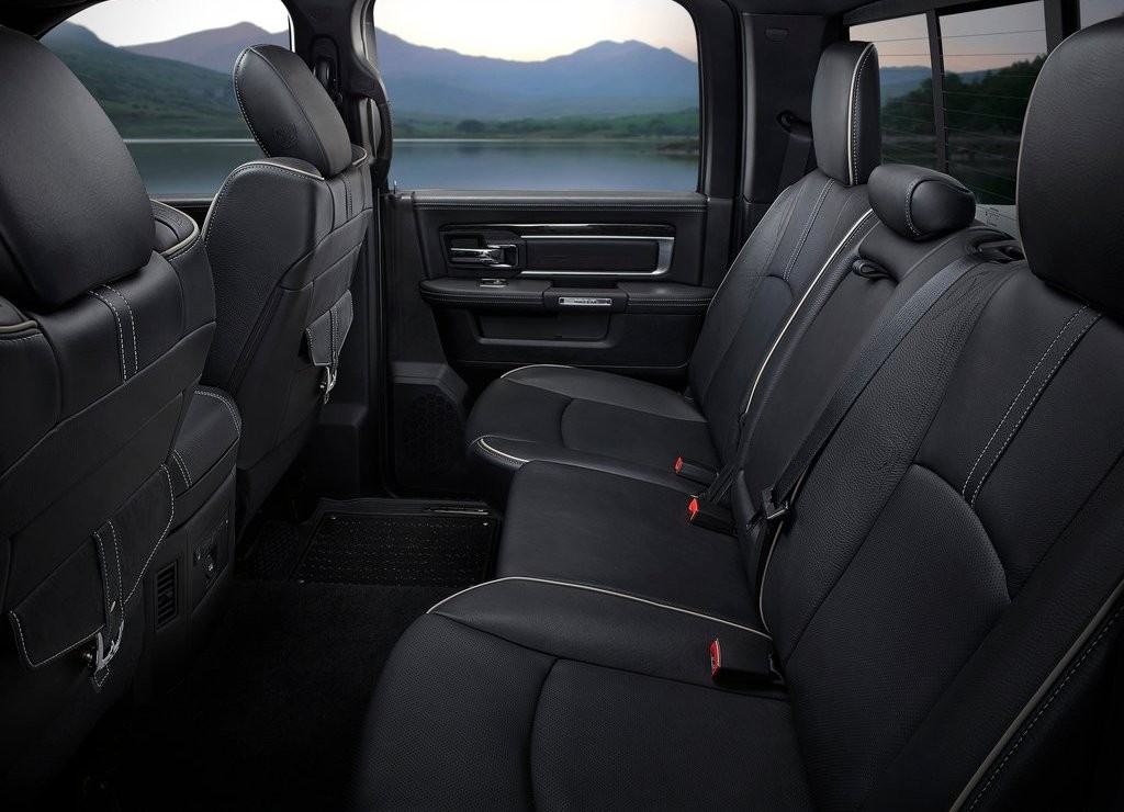RAM 1500 LARAMIE LIMITED, foto 17