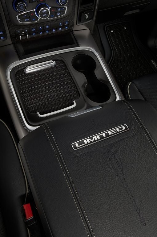 RAM 1500 LARAMIE LIMITED, foto 38