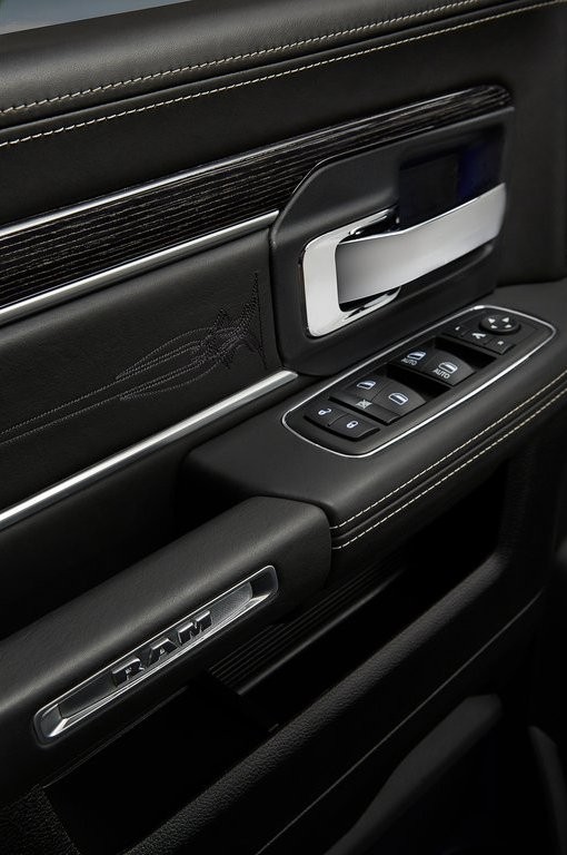 RAM 1500 LARAMIE LIMITED, foto 39