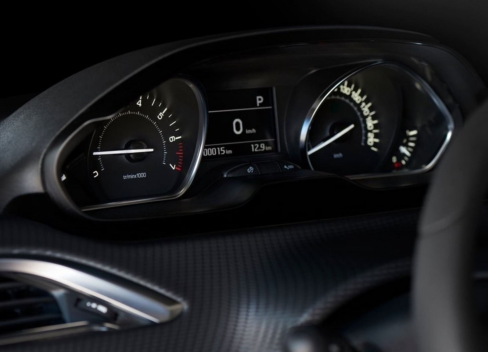 PEUGEOT 208, foto 24