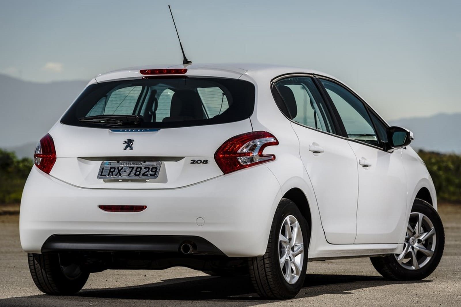 PEUGEOT 208, foto 60