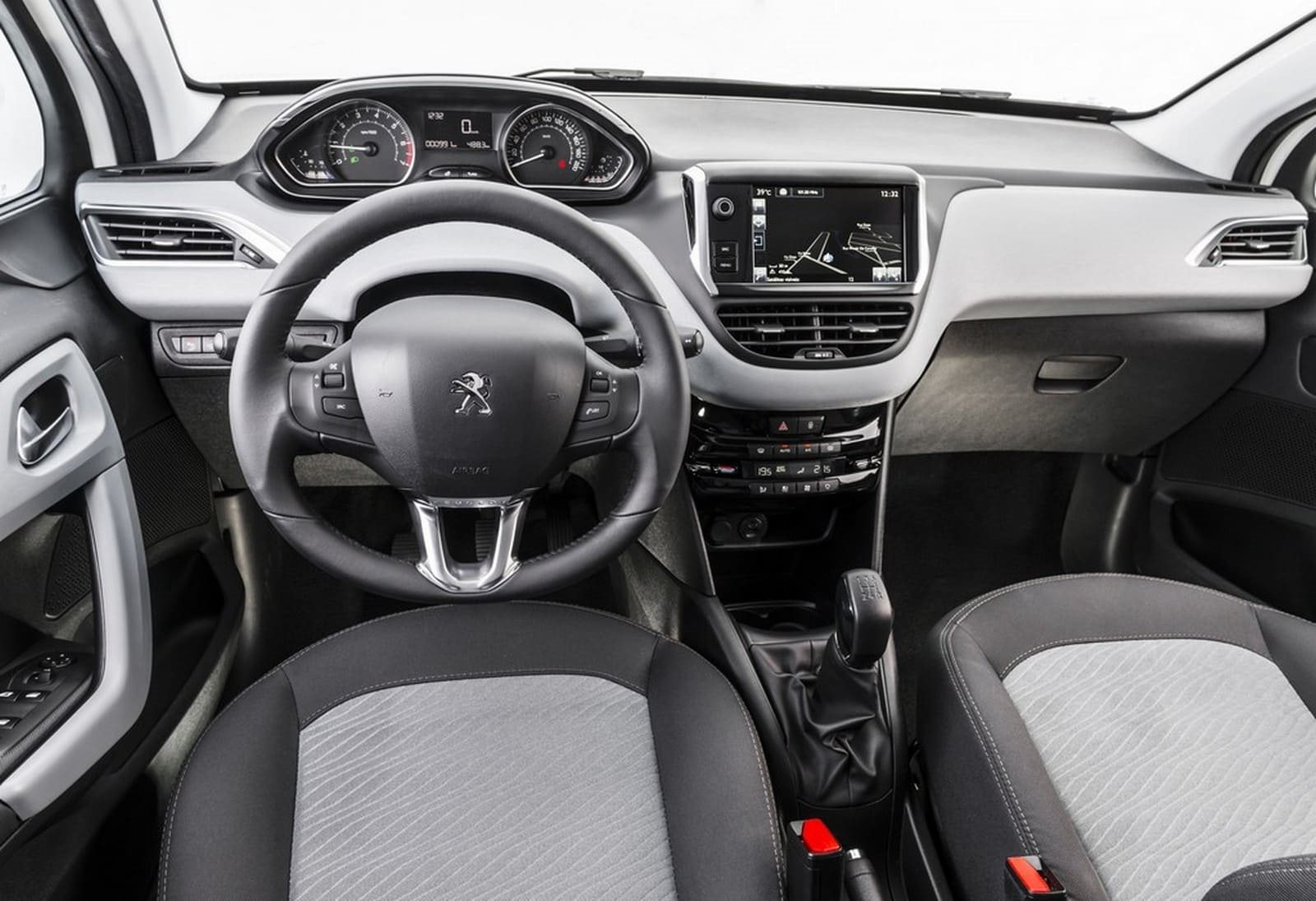 PEUGEOT 208, foto 74