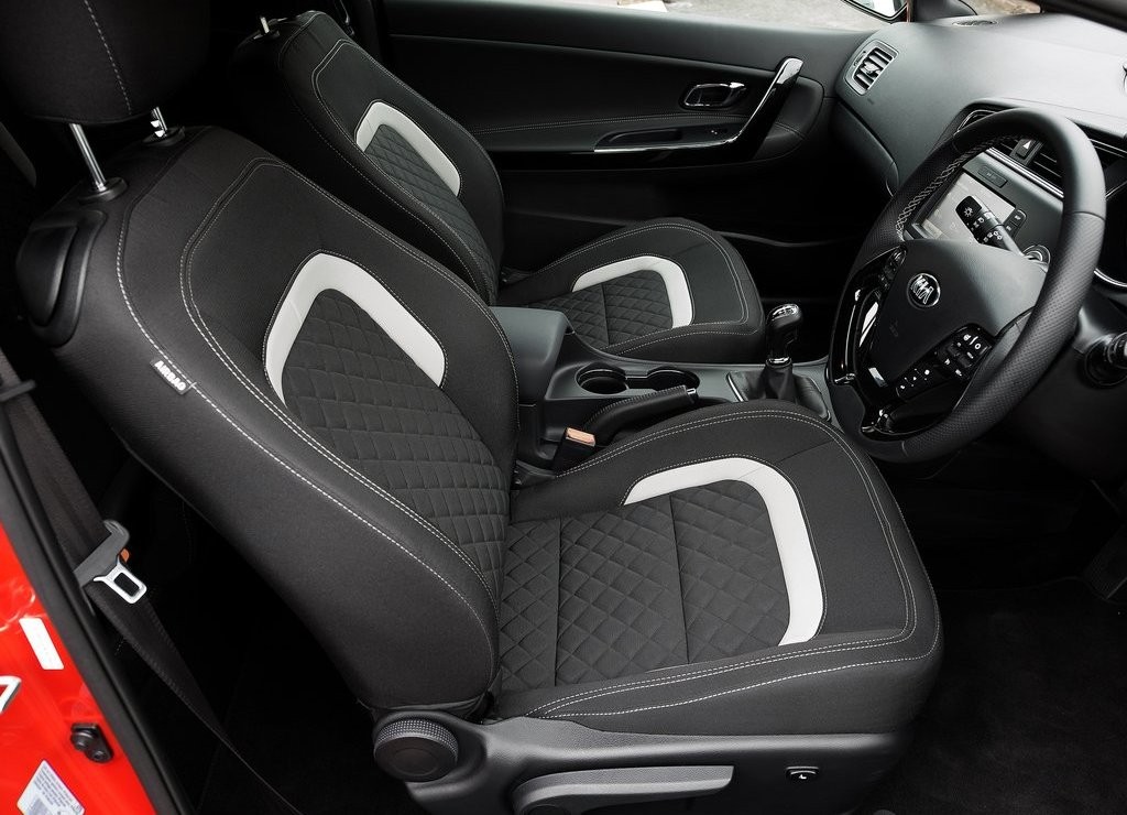KIA CEE’D GT LINE, foto 9