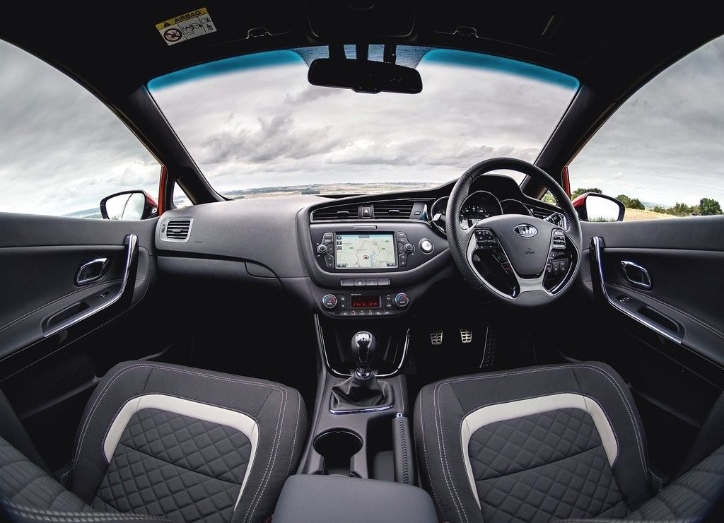 KIA CEE’D GT LINE, foto 10