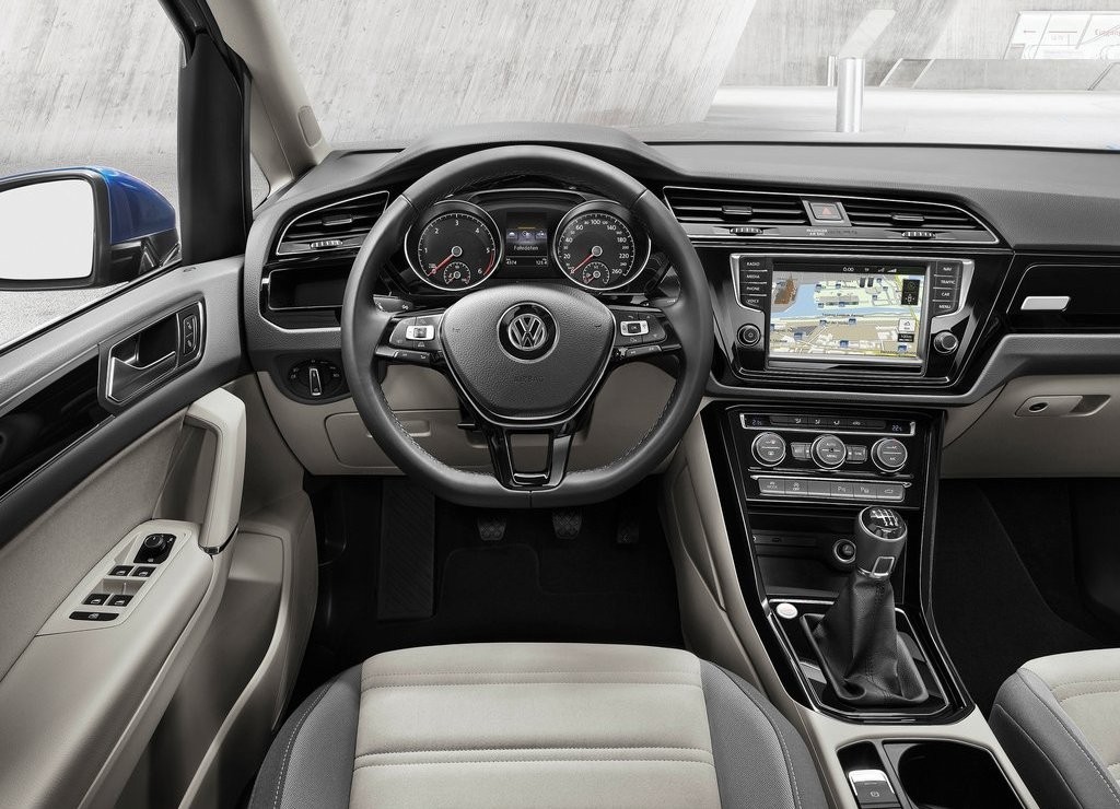 2016 - VOLKSWAGEN TOURAN, foto 10