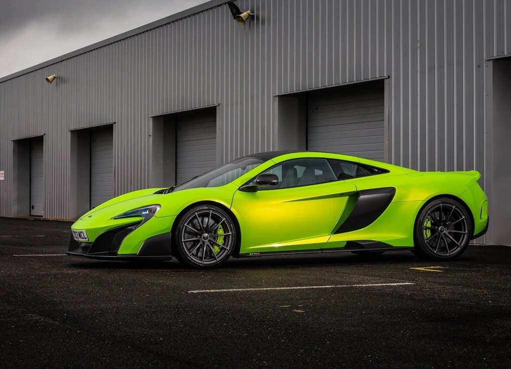 McLAREN 675LT, foto 2
