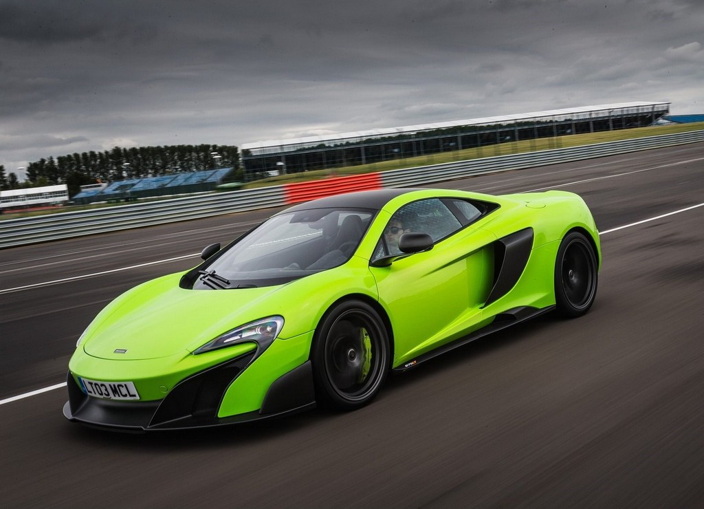 McLAREN 675LT, foto 16